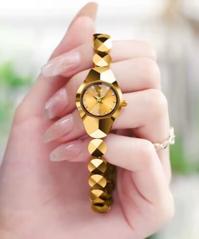Montre à quartz tendance de luxe et de mode pour femmes