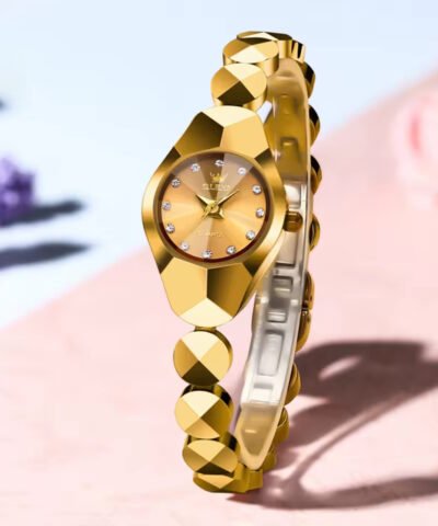 Montre à quartz tendance de luxe et de mode pour femmes